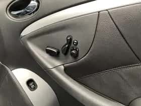 Mercedes-Benz Exterior Colour thumbnail 11