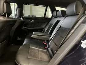Mercedes-Benz Exterior Colour (2009) thumbnail 13
