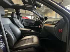 Mercedes-Benz Exterior Colour thumbnail 18