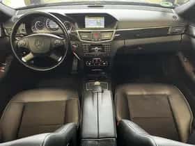 Mercedes-Benz Exterior Colour thumbnail 21