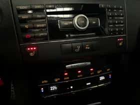 Mercedes-Benz Exterior Colour thumbnail 26