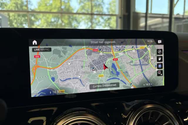 Mercedes-Benz EQA (2023) thumbnail 4