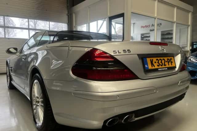 Mercedes-Benz SL-Klasse (2002) thumbnail 1