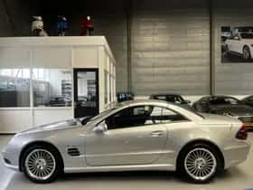 Mercedes-Benz Exterior Colour thumbnail 3