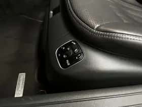Mercedes-Benz Exterior Colour thumbnail 24