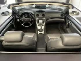 Mercedes-Benz Exterior Colour thumbnail 29