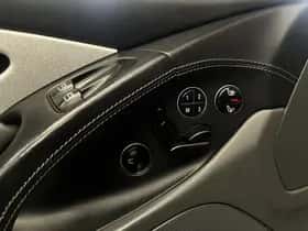 Mercedes-Benz Exterior Colour thumbnail 36