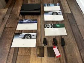 Mercedes-Benz Exterior Colour thumbnail 5