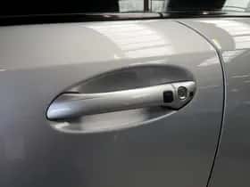 Mercedes-Benz Exterior Colour thumbnail 48