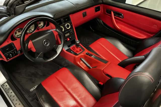 Mercedes-Benz SLK-Klasse (1999) thumbnail 2