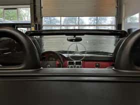 Mercedes-Benz Exterior Colour thumbnail 17