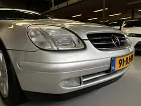 Mercedes-Benz Exterior Colour thumbnail 30