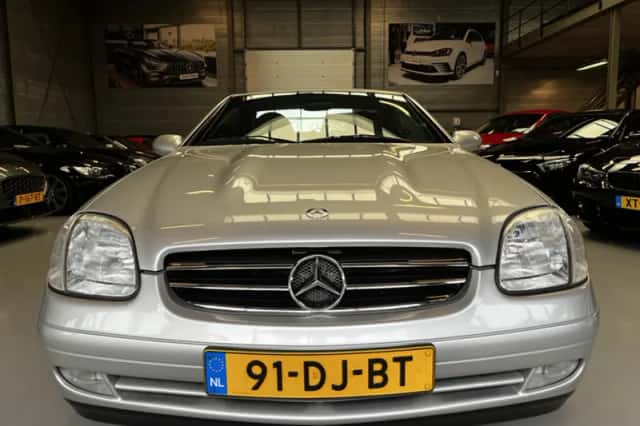 Mercedes-Benz SLK-Klasse (1999) thumbnail 4