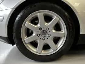 Mercedes-Benz Exterior Colour thumbnail 7