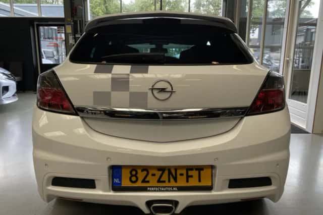 Opel Astra (2008) thumbnail 5