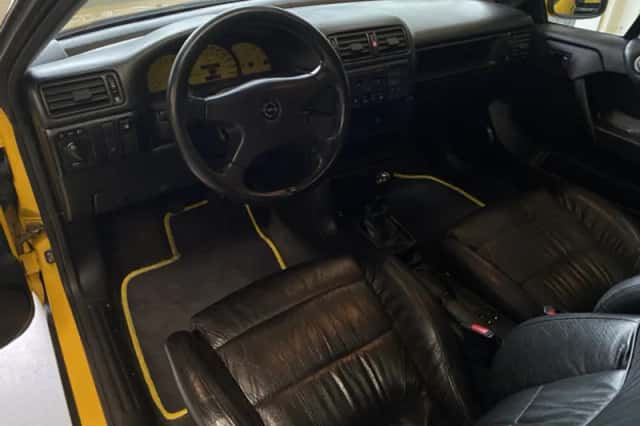 Opel Calibra (1994) thumbnail 2