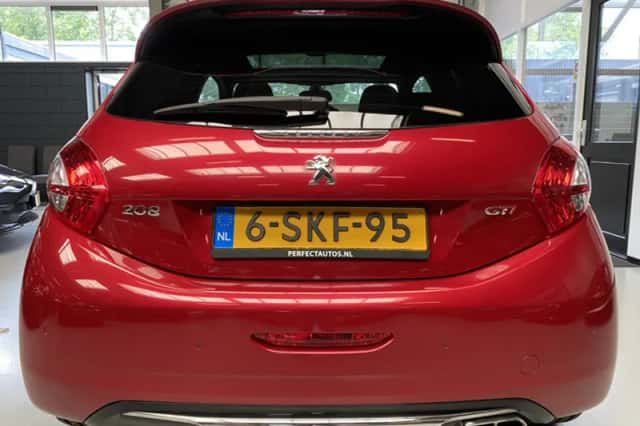 Peugeot 208 (2013) thumbnail 4