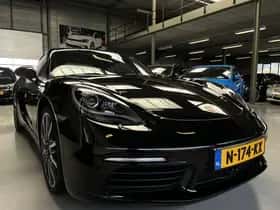 Porsche Exterior Colour (2017) thumbnail 18