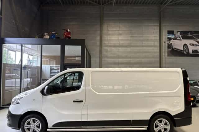 Renault Trafic (2021) thumbnail 4