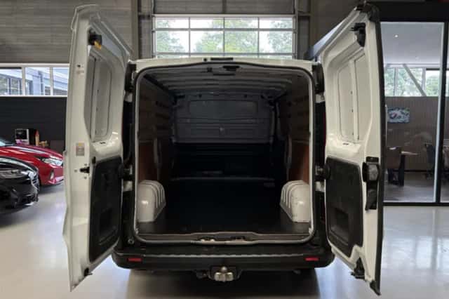 Renault Trafic (2021) thumbnail 6