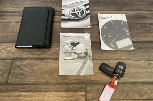 Toyota Yaris (2018) thumbnail 3