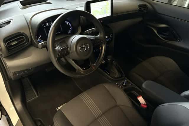 Toyota Exterior Colour (2024) thumbnail 2