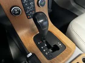 Volvo Exterior Colour thumbnail 5