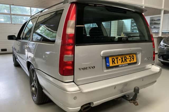 Volvo V70 (1997) thumbnail 1