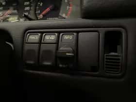 Volvo Exterior Colour thumbnail 13