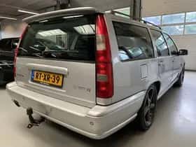 Volvo Exterior Colour thumbnail 7