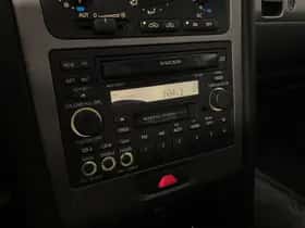 Volvo Exterior Colour thumbnail 8