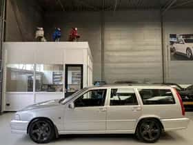 Volvo Exterior Colour thumbnail 9
