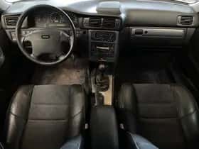 Volvo Exterior Colour thumbnail 10