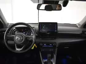 Toyota Yaris (2023) thumbnail 4