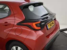 Toyota Yaris (2023) thumbnail 10
