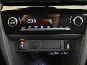 Toyota Yaris Cross (2025) thumbnail 13