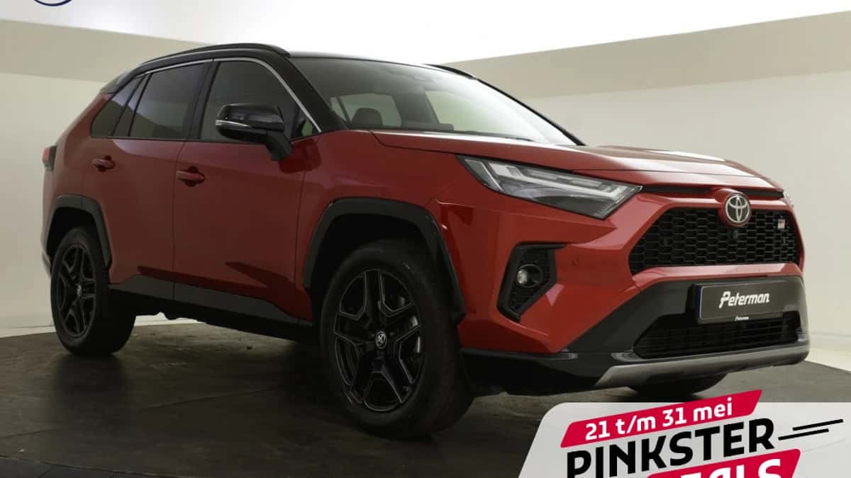 Toyota RAV4 (2023) — foto 1