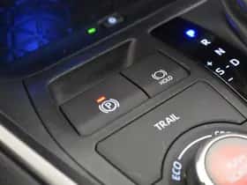 Toyota RAV4 (2023) thumbnail 43