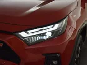 Toyota RAV4 (2023) thumbnail 9