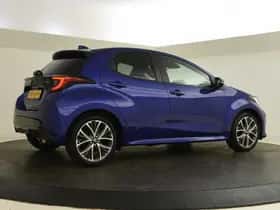 Toyota Yaris (2024) thumbnail 2