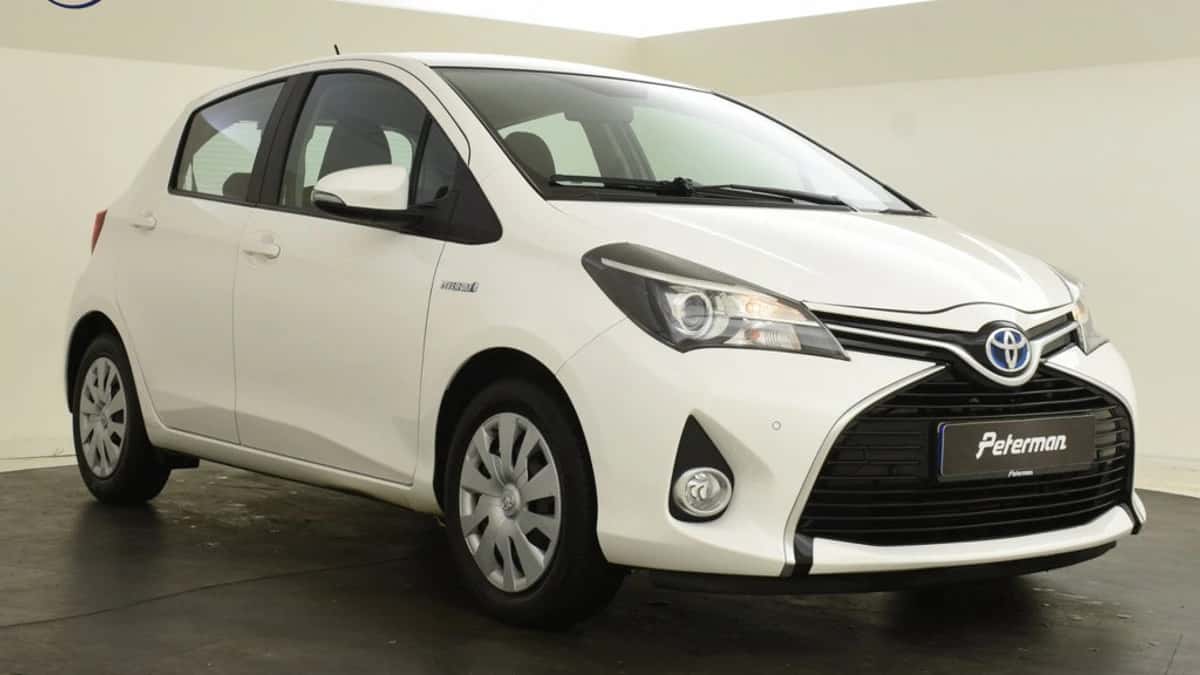 Toyota Yaris (2017) — foto 1