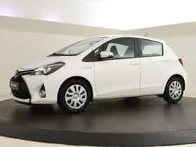 Toyota Yaris (2017) thumbnail 5
