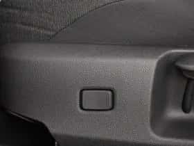 Toyota Corolla (2025) thumbnail 24