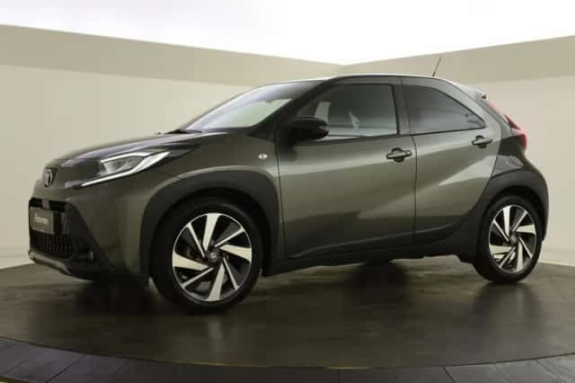 Toyota Aygo (2023) thumbnail 4