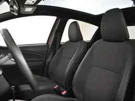 Toyota Yaris (2019) thumbnail 11
