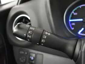 Toyota Yaris (2019) thumbnail 16