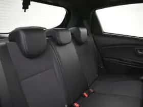Toyota Yaris (2019) thumbnail 31