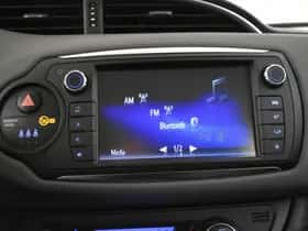 Toyota Yaris (2016) thumbnail 20