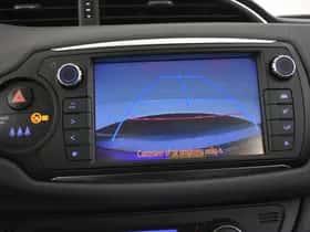 Toyota Yaris (2016) thumbnail 21