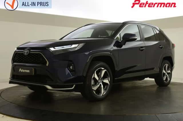 Toyota RAV4 (2022) thumbnail 1